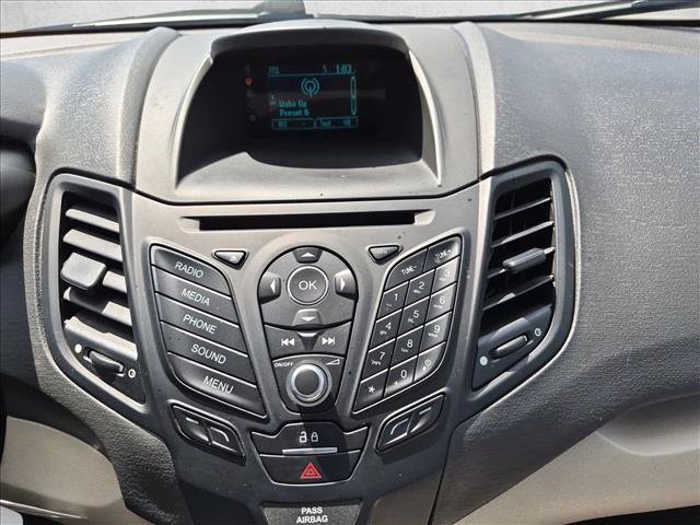 Used 2016 Ford Fiesta SE FWD image 14