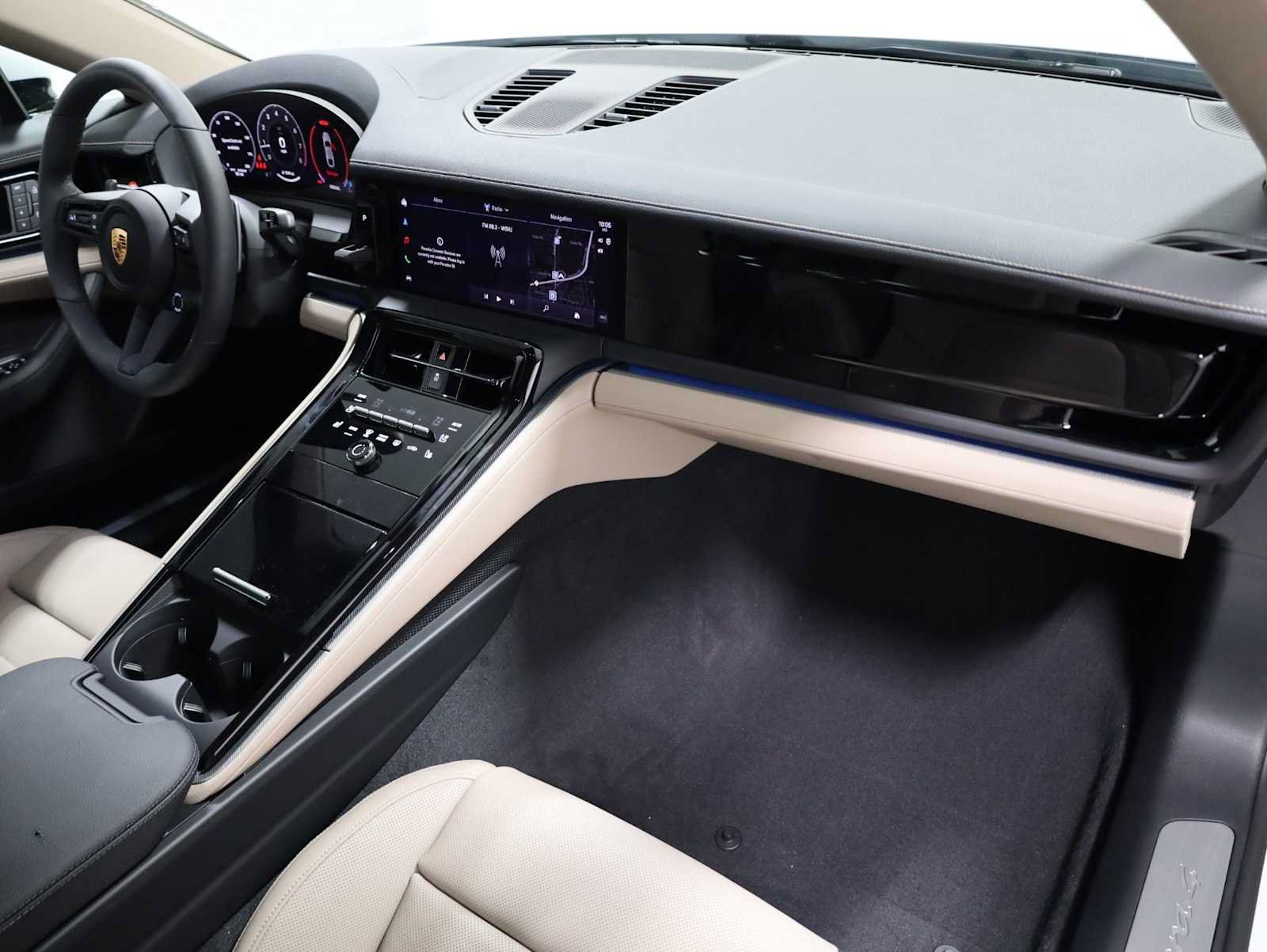 New 2026 Porsche Panamera 4 AWD/4WD image 6