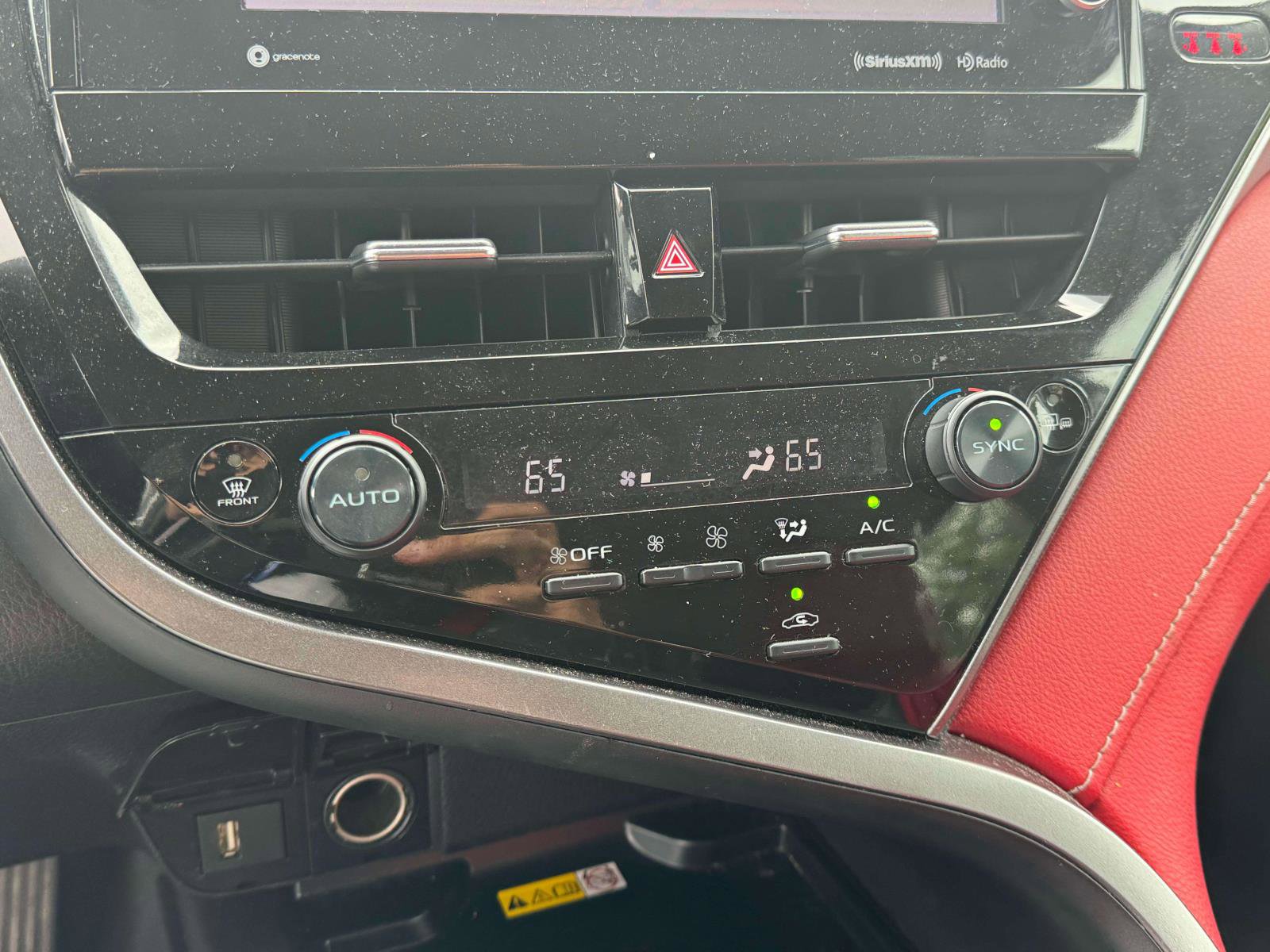 Used 2023 Toyota Camry XSE image 26