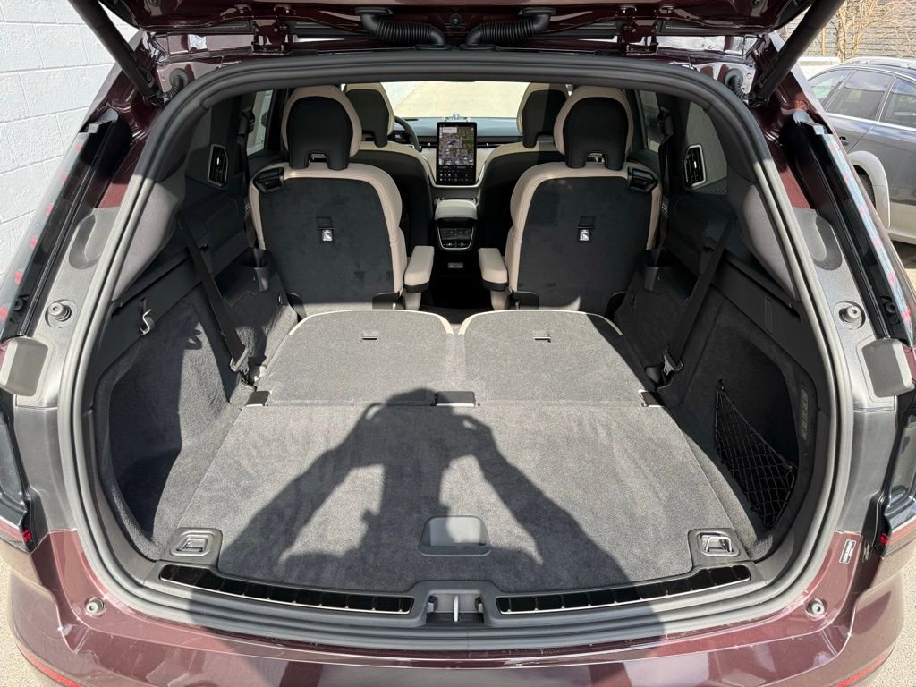 New 2025 Volvo EX90 Ultra image 33