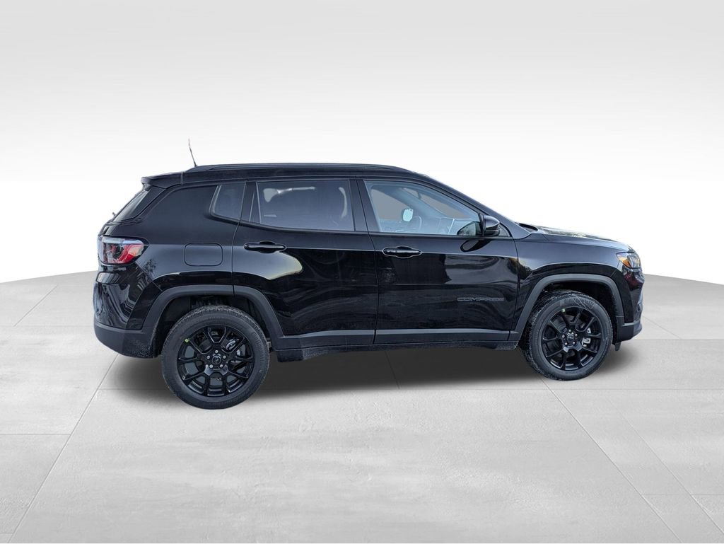 New 2026 Jeep Compass Latitude AWD/4WD image 2