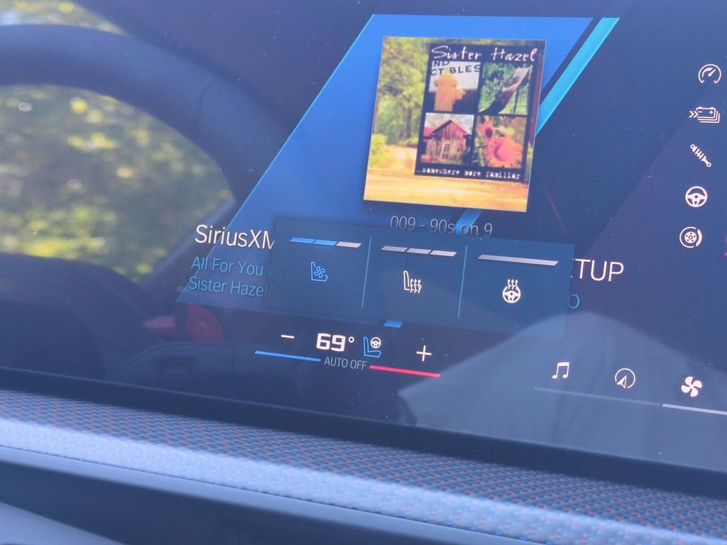 New 2026 BMW XM Label Red image 23