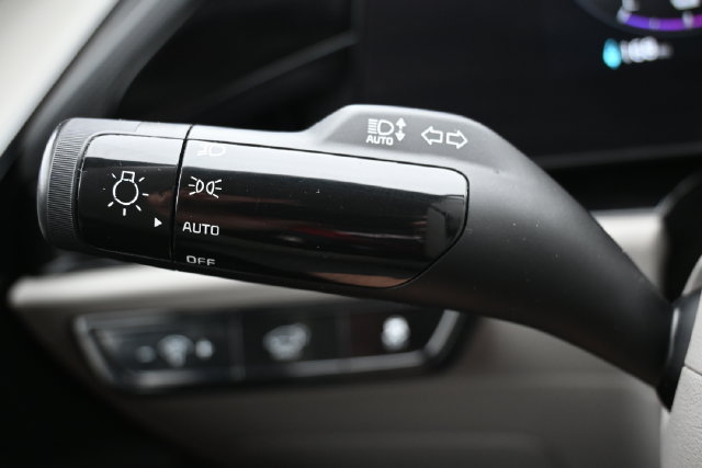 Used 2023 Kia Niro Wind w/ Wind Preserve Package FWD image 37