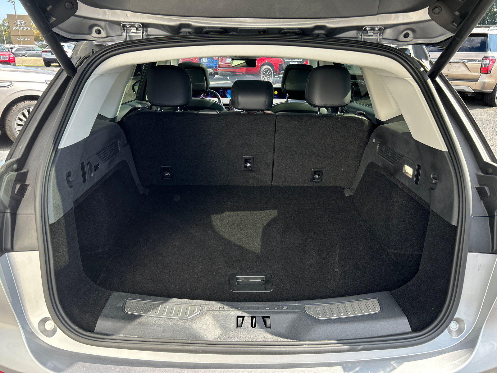 New 2026 Lincoln Nautilus Reserve AWD/4WD image 9