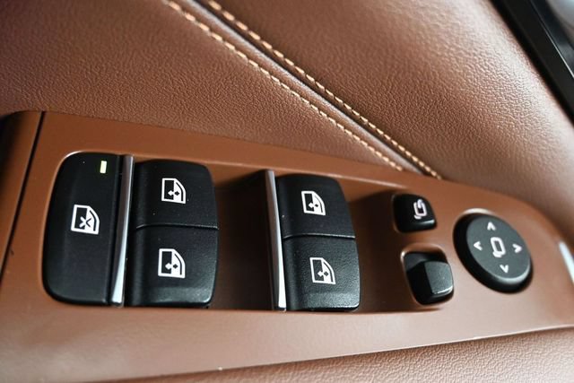Used 2023 BMW X5 xDrive40i w/ Premium Package AWD/4WD image 28
