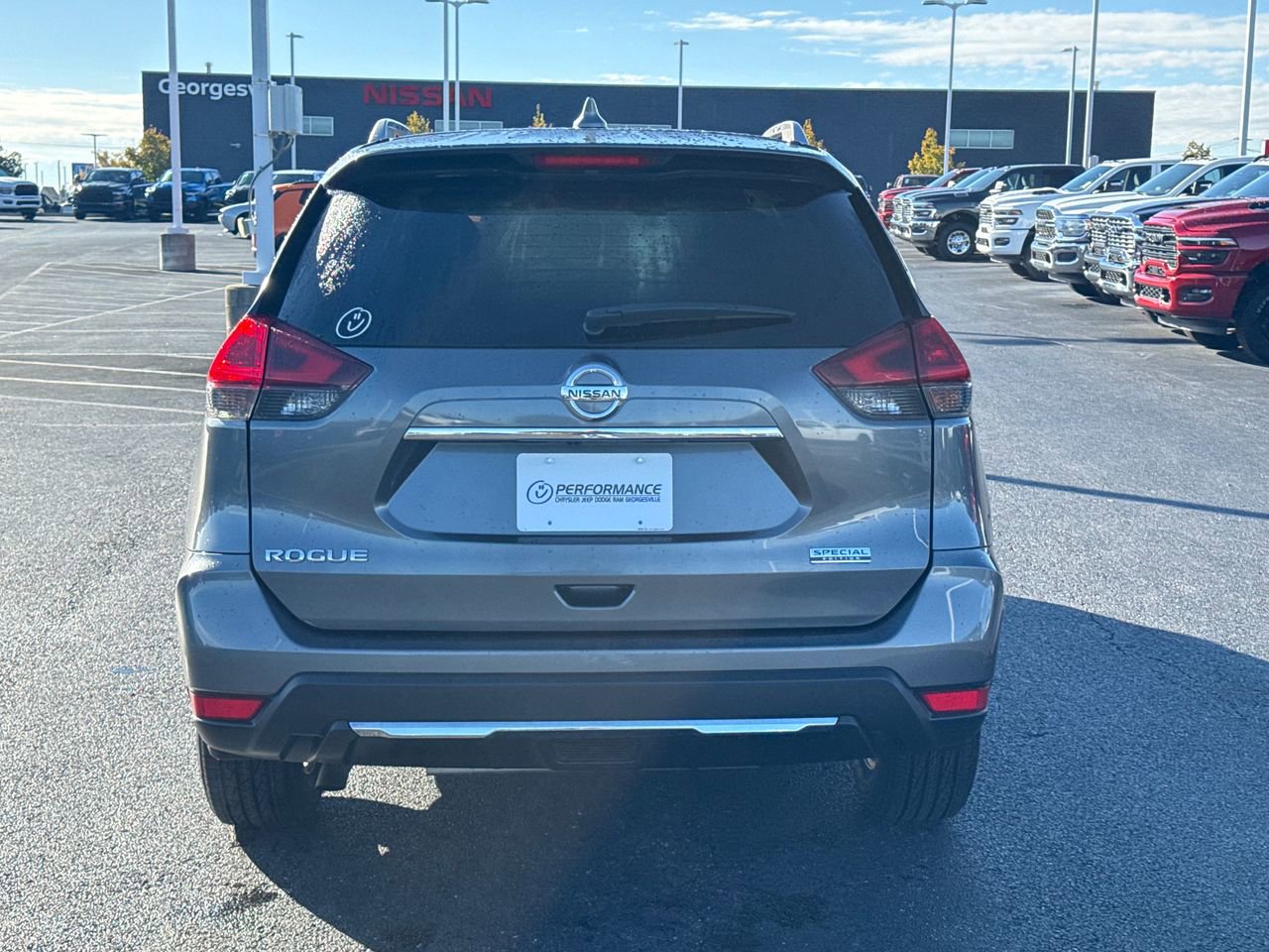 Used 2020 Nissan Rogue SL image 4