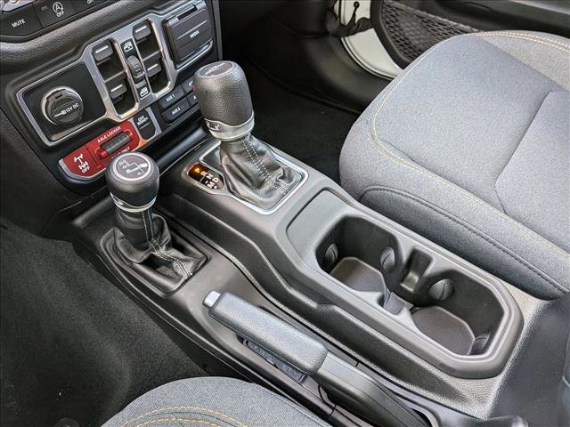 Used 2024 Jeep Gladiator Sport image 15