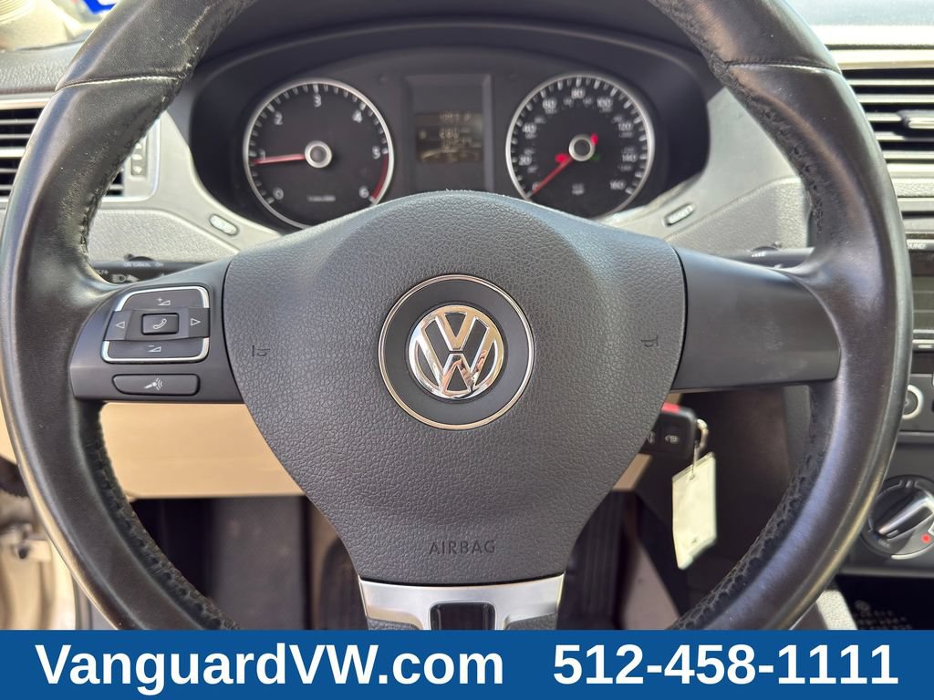 Used 2013 Volkswagen Jetta TDI FWD image 22