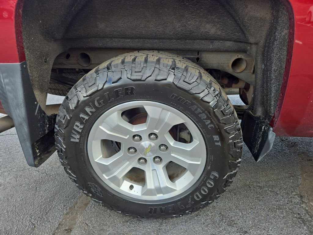 Used 2016 Chevrolet Silverado 1500 LTZ Z71 image 25