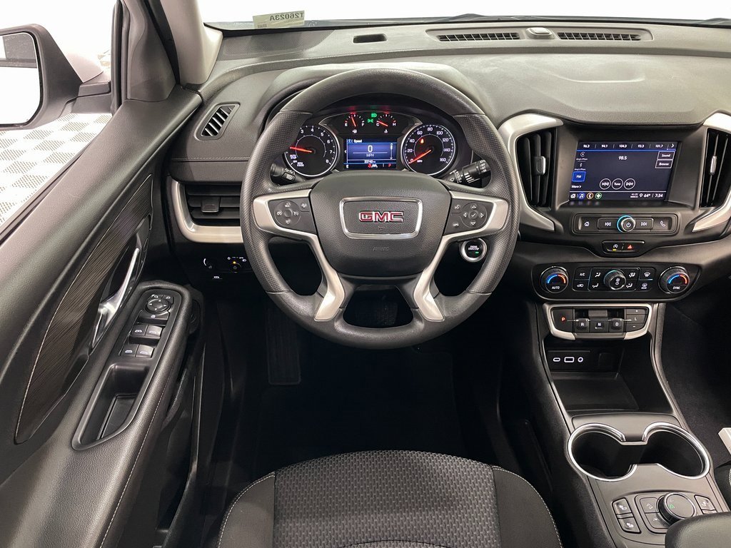 Certified 2022 GMC Terrain SLE w/ Driver Convenience Package image 19