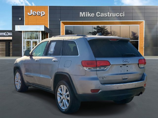 Used 2017 Jeep Grand Cherokee Limited AWD/4WD image 6