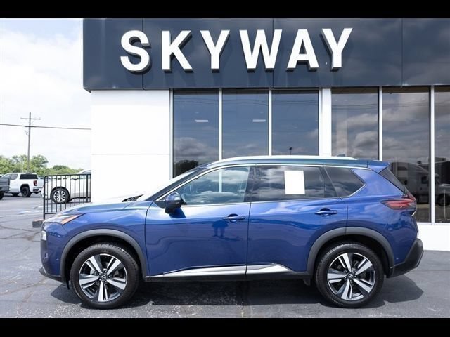 Used 2023 Nissan Rogue SL w/ SL Premium Package AWD/4WD image 2