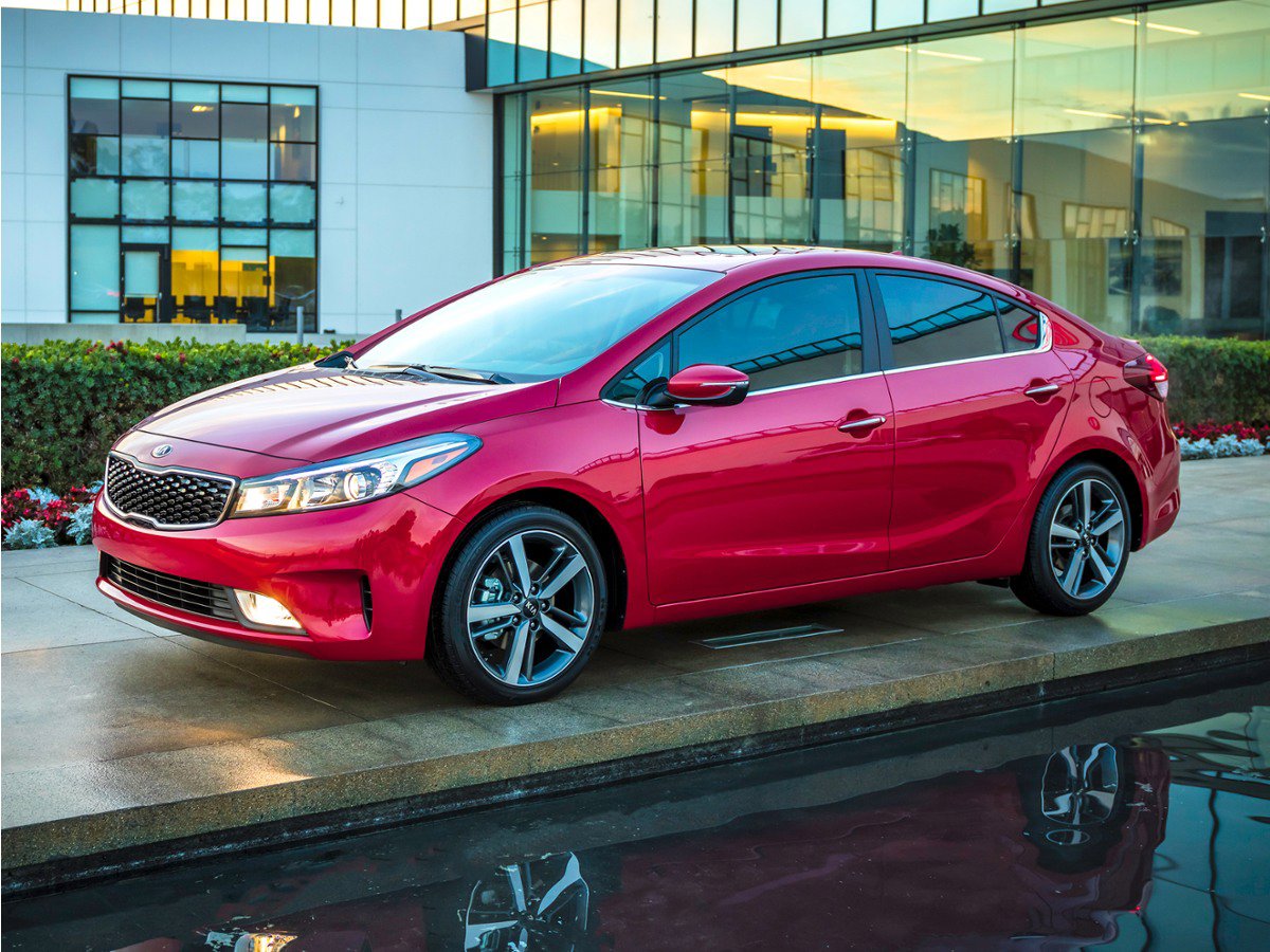 Used 2017 Kia Forte EX FWD image 1