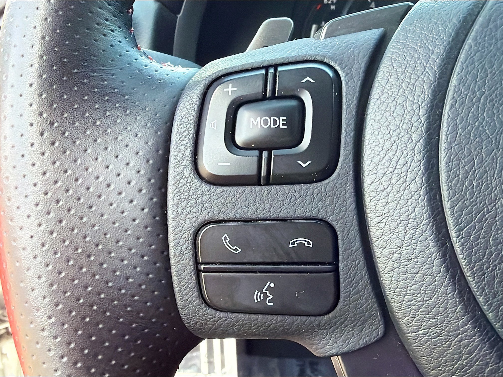 Used 2024 Lexus IS 350 F Sport RWD image 36