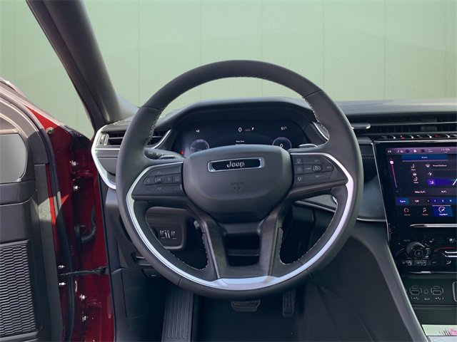 New 2025 Jeep Grand Cherokee L Limited w/ Luxury Tech Group II image 19