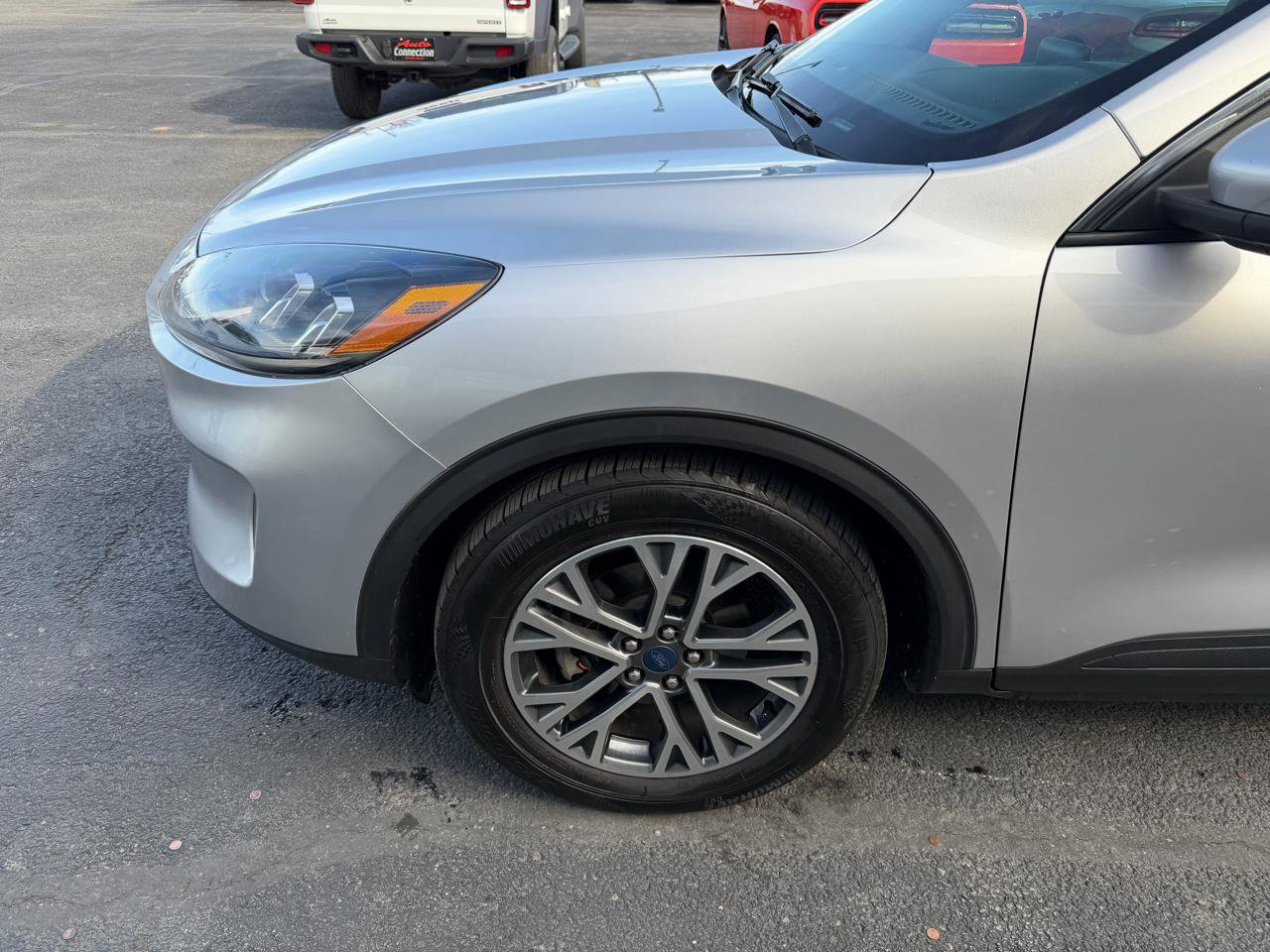 Used 2020 Ford Escape SEL FWD image 12
