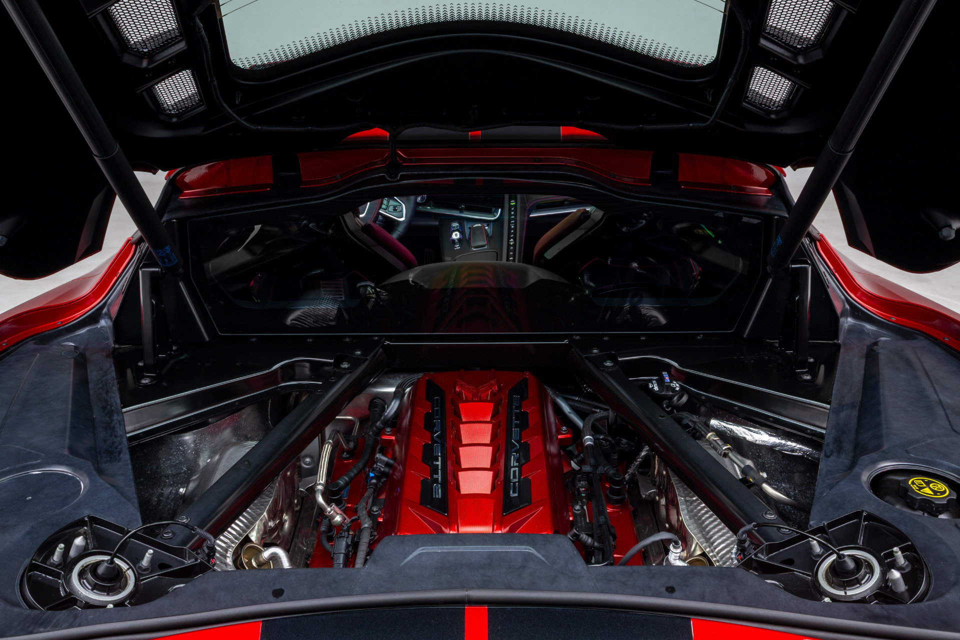 Used 2023 Chevrolet Corvette Stingray Premium Cpe w/ Z51 Performance Package RWD image 7