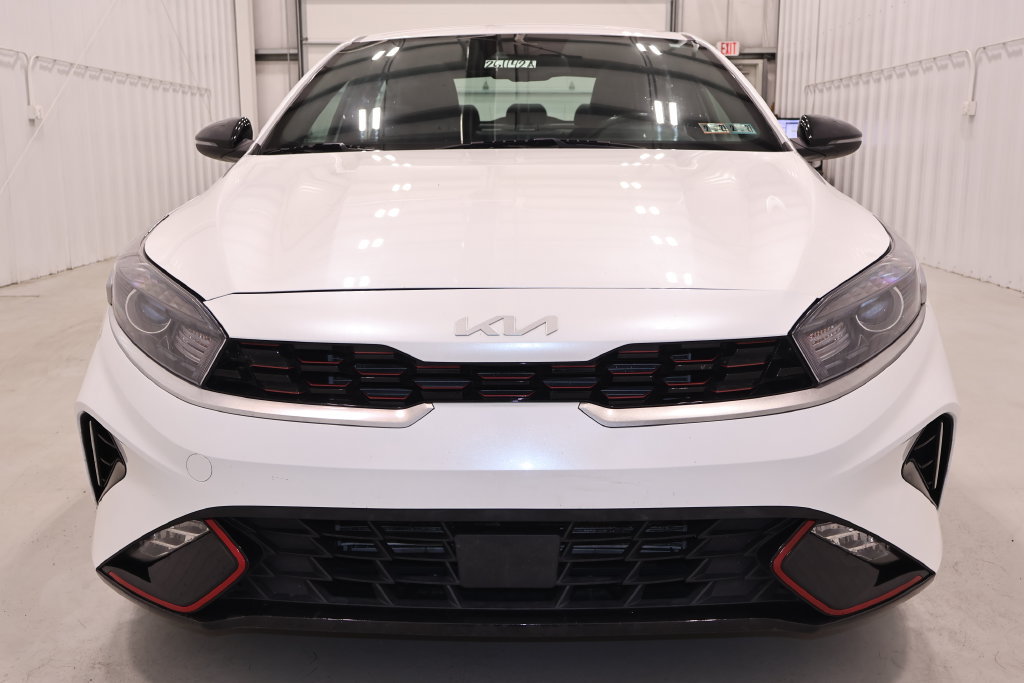 Used 2022 Kia Forte GT-Line w/ GT-Line Premium Package FWD image 5