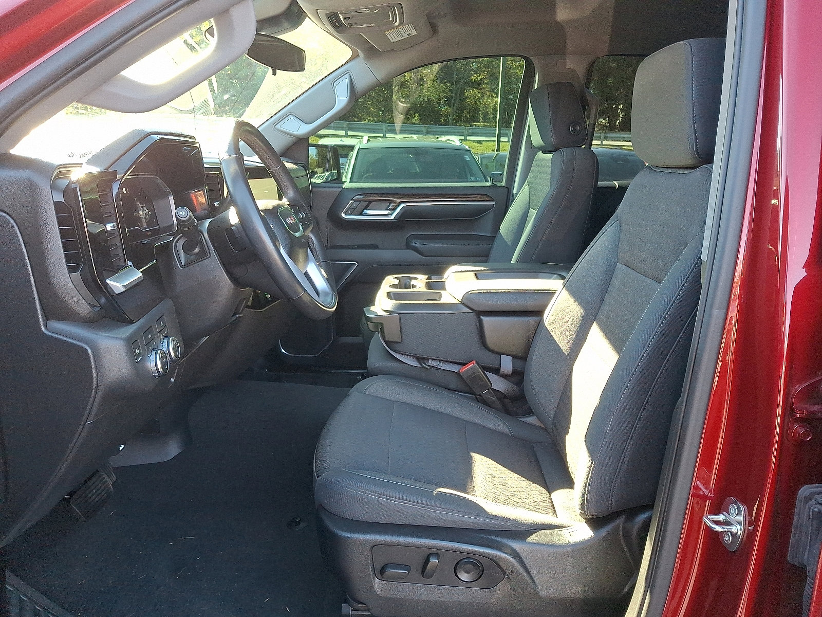 Used 2022 GMC Sierra 1500 Elevation image 14