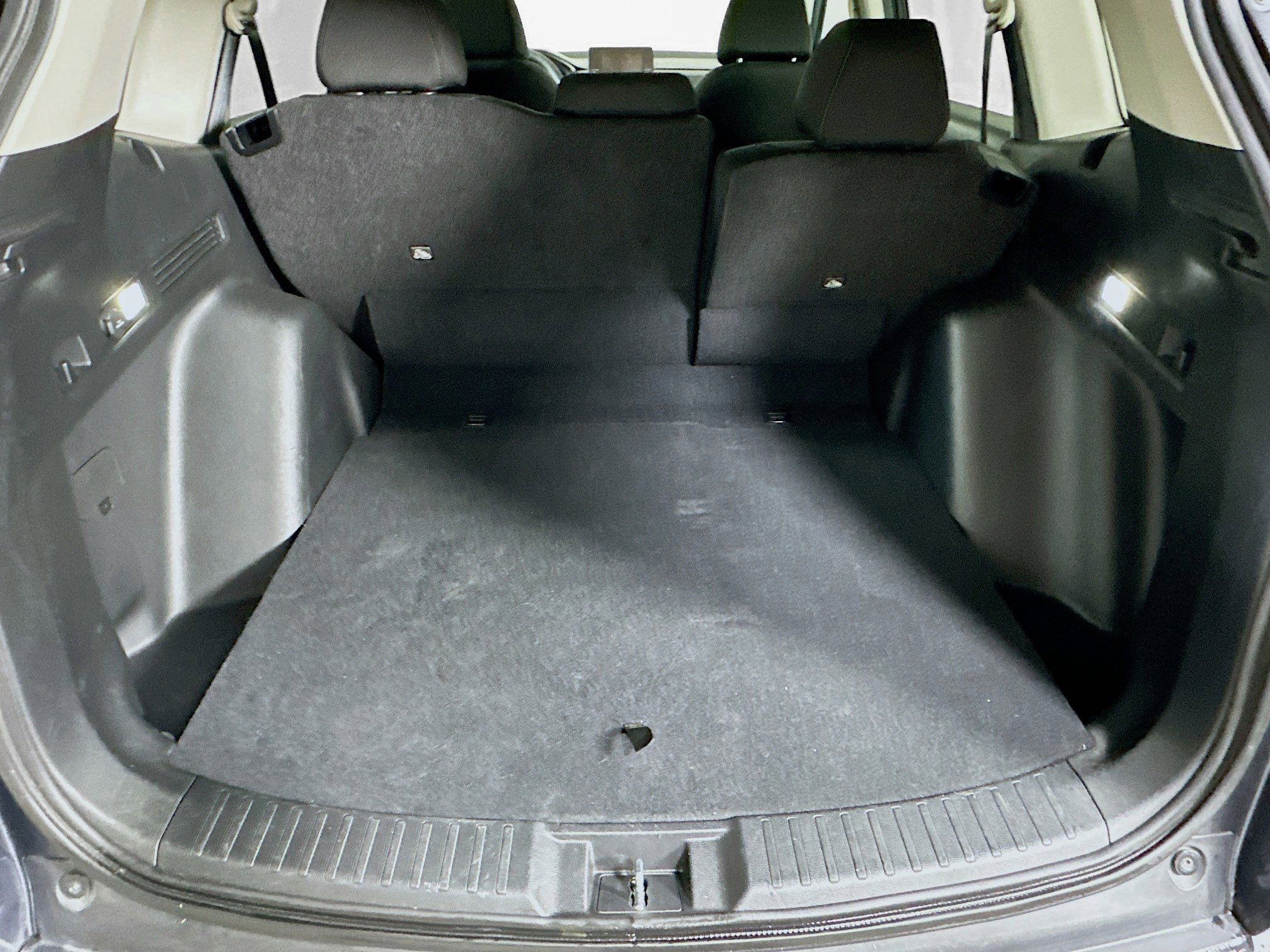 Used 2025 Honda CR-V LX image 27