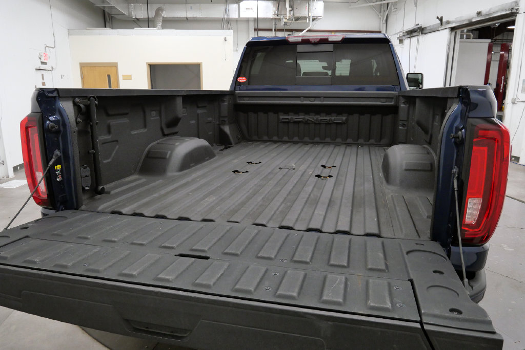 Used 2020 GMC Sierra 3500 Denali w/ Denali Ultimate Package AWD/4WD image 43