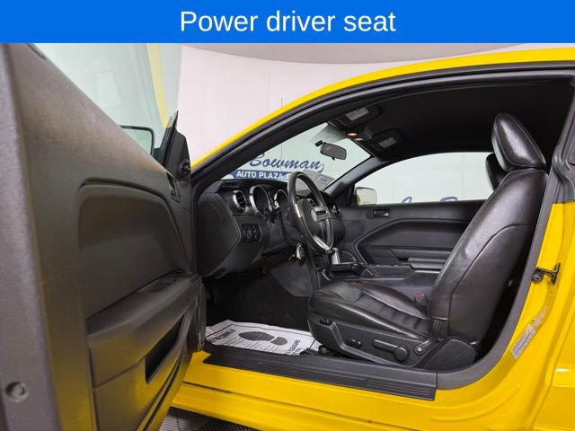 Used 2006 Ford Mustang GT Premium image 9
