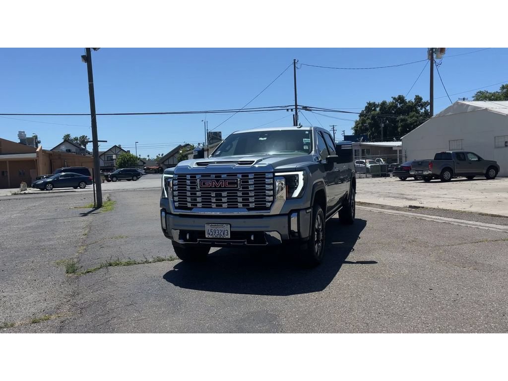 Used 2024 GMC Sierra 2500 Denali w/ Denali Reserve Package AWD/4WD image 6