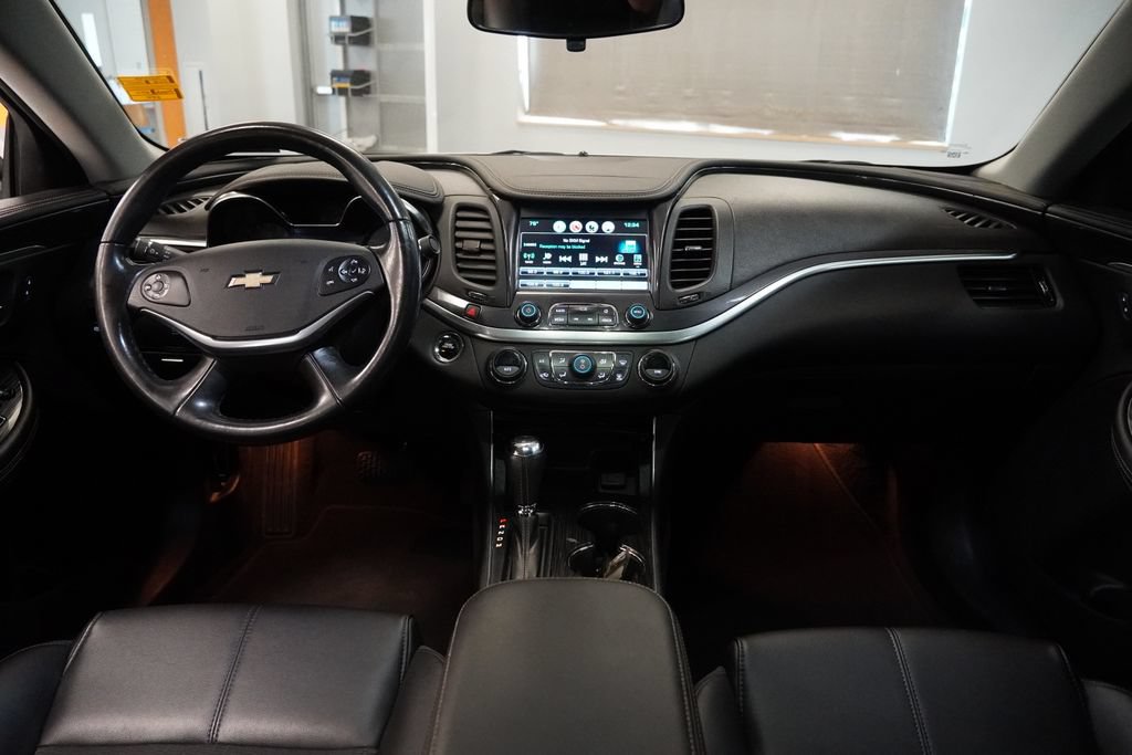 Used 2018 Chevrolet Impala LT FWD image 8