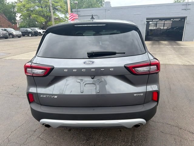 Used 2024 Ford Escape Active AWD/4WD image 4