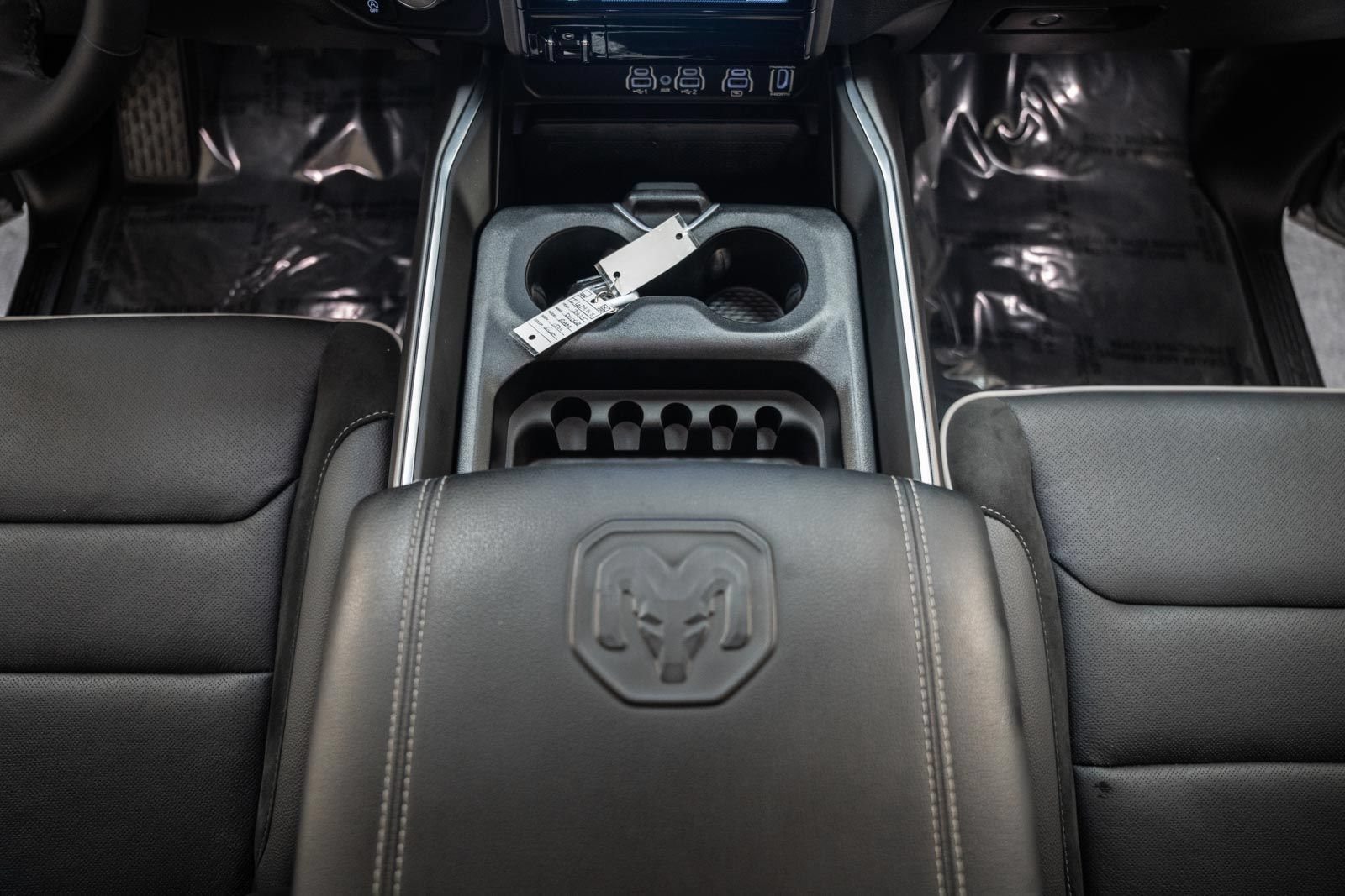 Used 2025 RAM 1500 Laramie w/ Night Edition AWD/4WD image 35