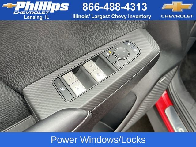 Used 2025 Mitsubishi Outlander ES image 17