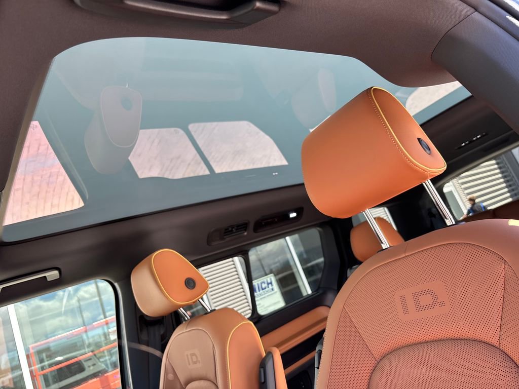New 2025 Volkswagen ID. Buzz Pro S Plus AWD/4WD image 25