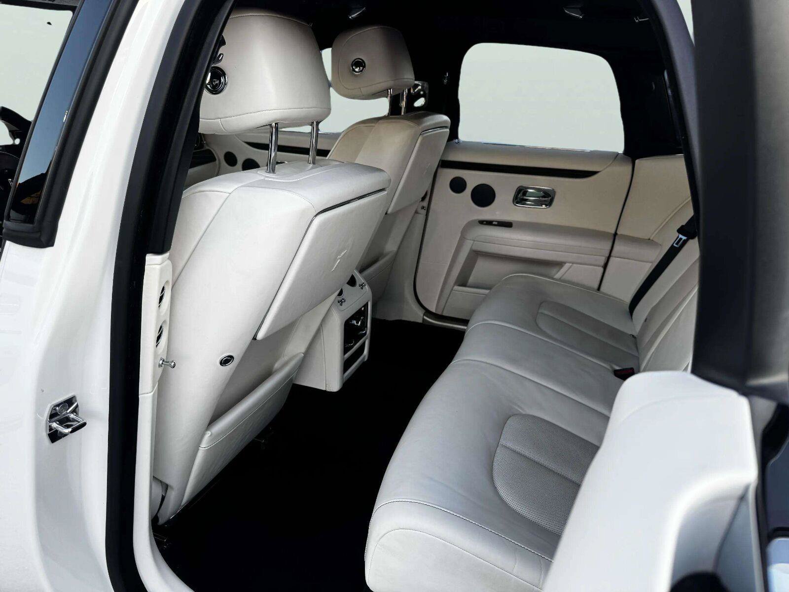 Used 2021 Rolls-Royce Ghost AWD/4WD image 33