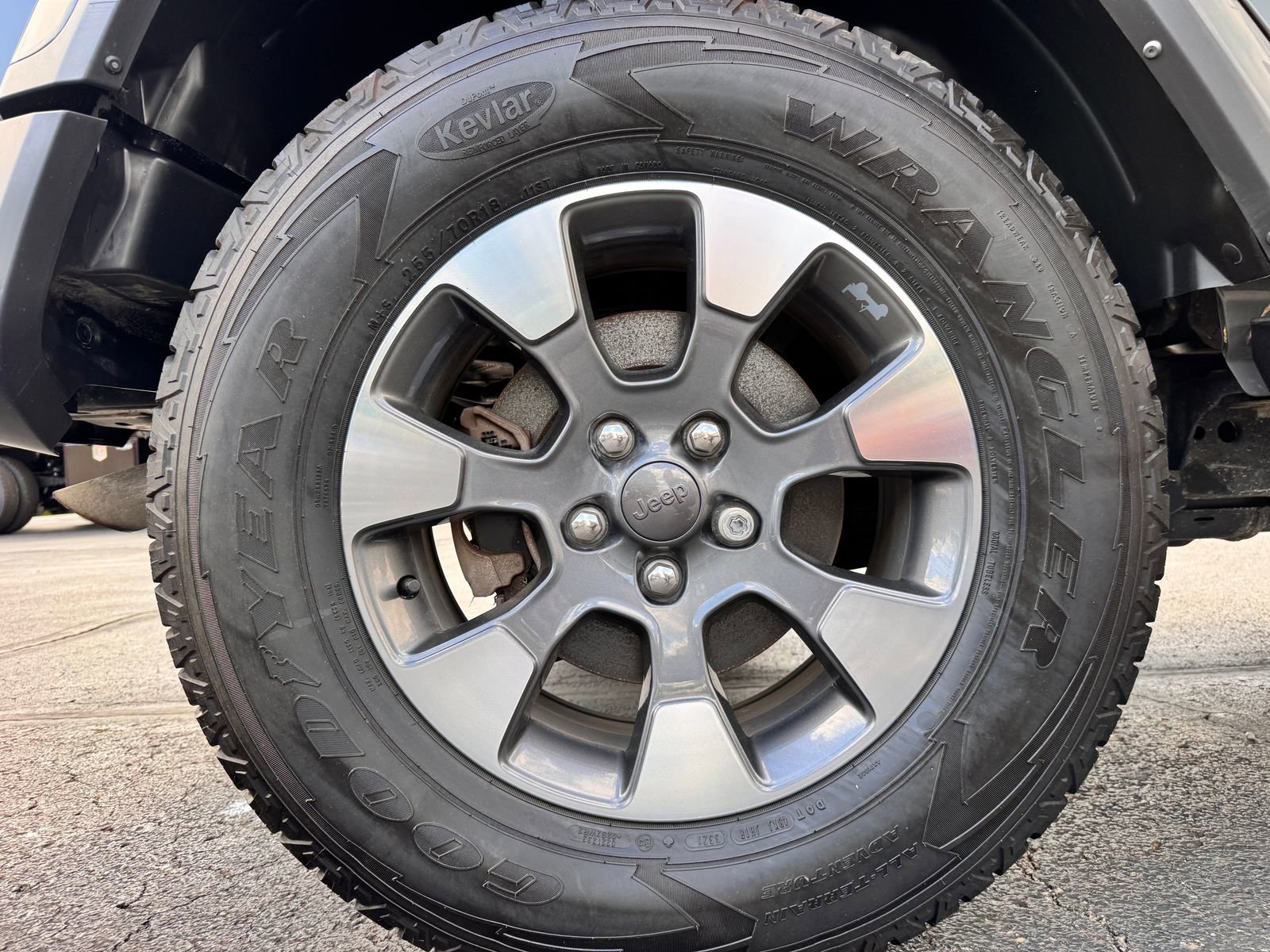 Used 2021 Jeep Wrangler Unlimited Sahara image 28