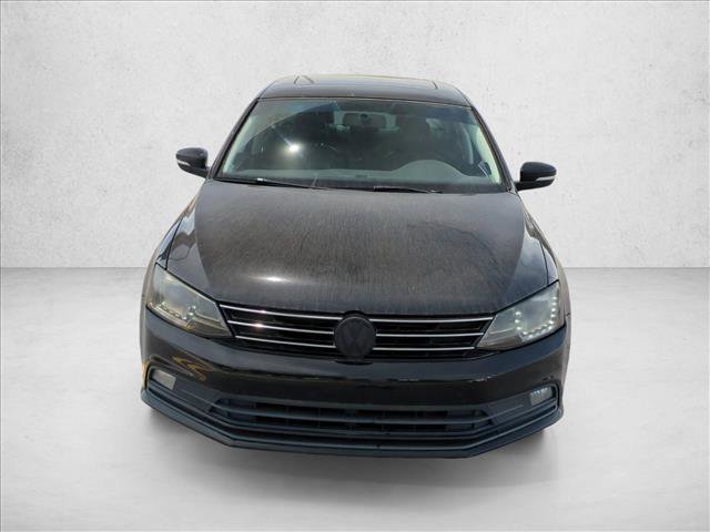 Used 2015 Volkswagen Jetta SEL image 2