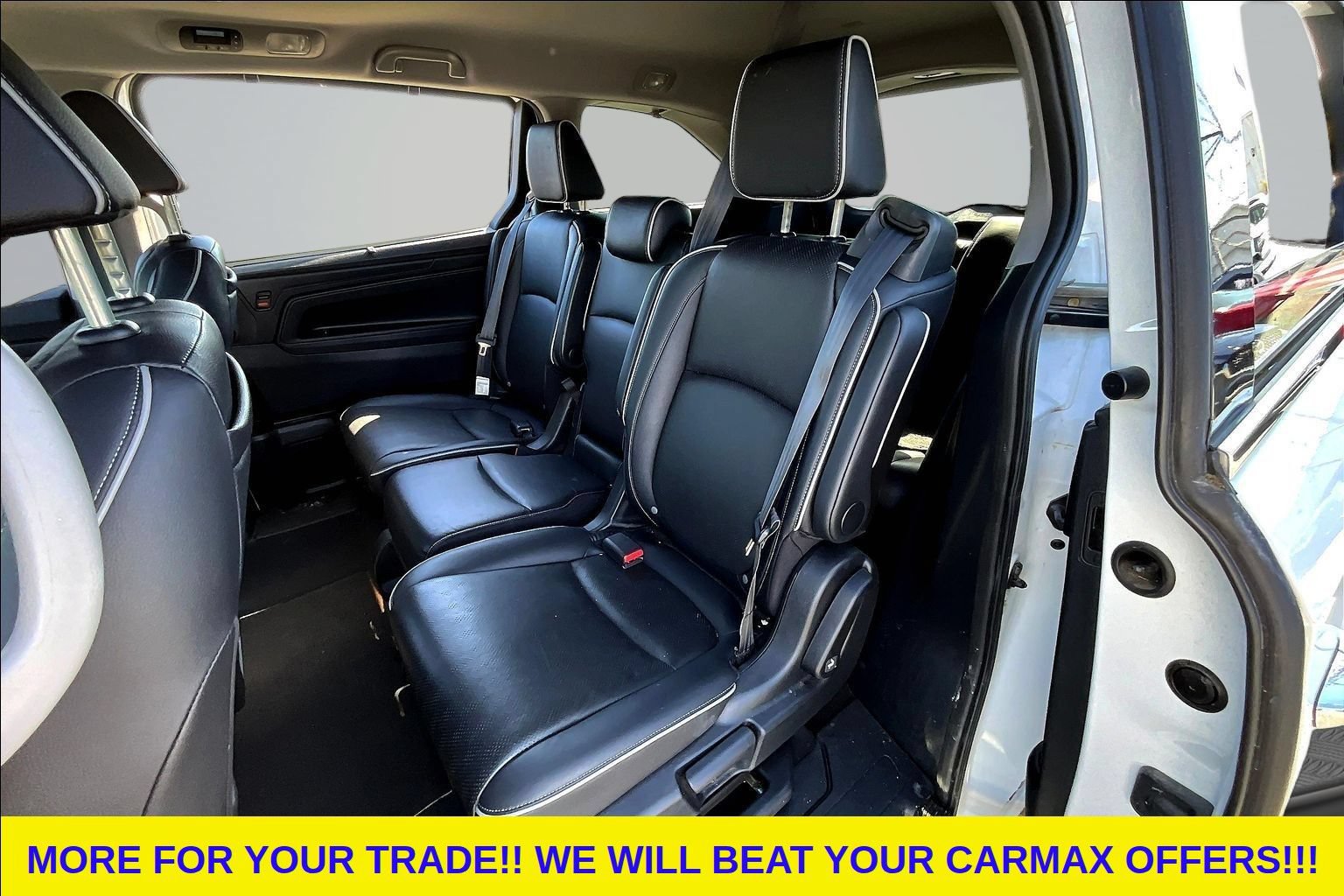 Used 2023 Honda Odyssey Elite image 18