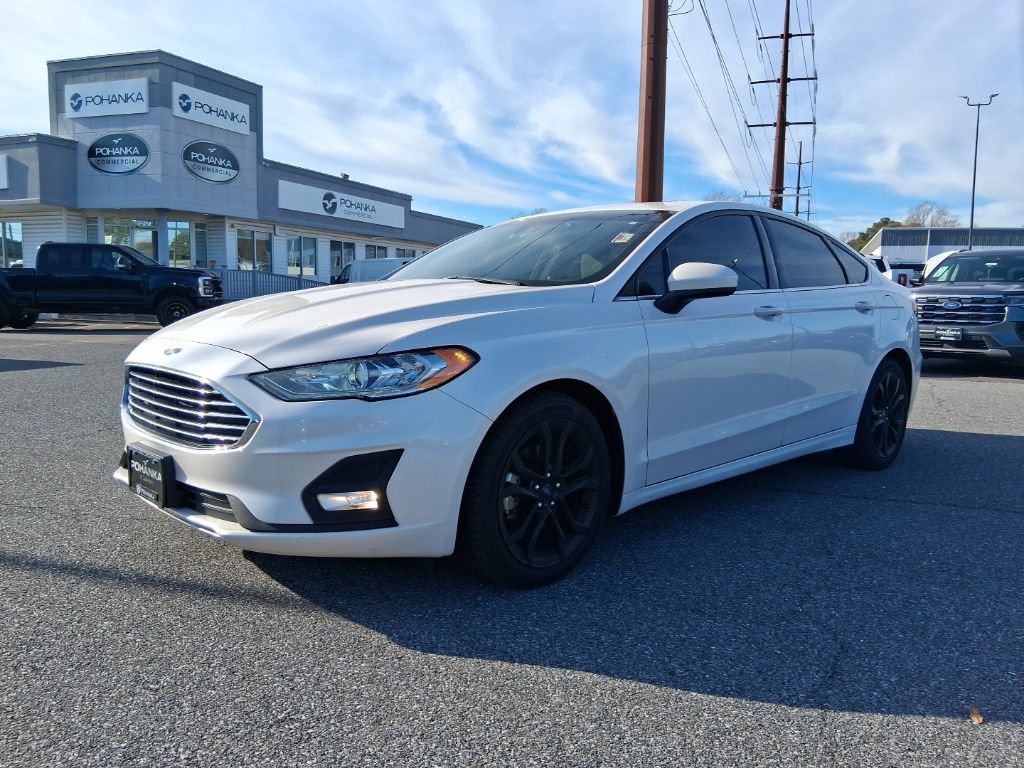 Used 2020 Ford Fusion SE w/ Equipment Group 151A image 1