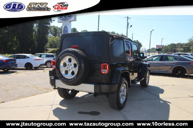 Used 2015 Jeep Wrangler Unlimited Sahara AWD/4WD image 7