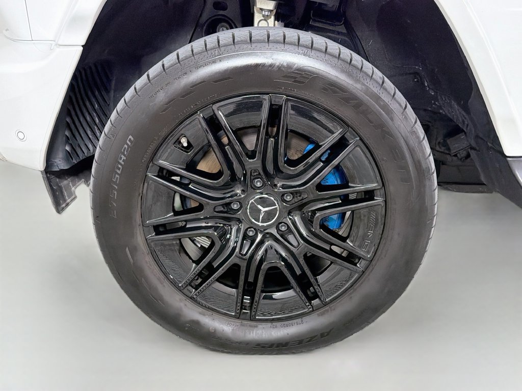 Used 2025 Mercedes-Benz G 580 w/ EQ Technology image 34