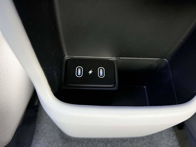 Certified 2026 Hyundai Kona Limited AWD/4WD image 13