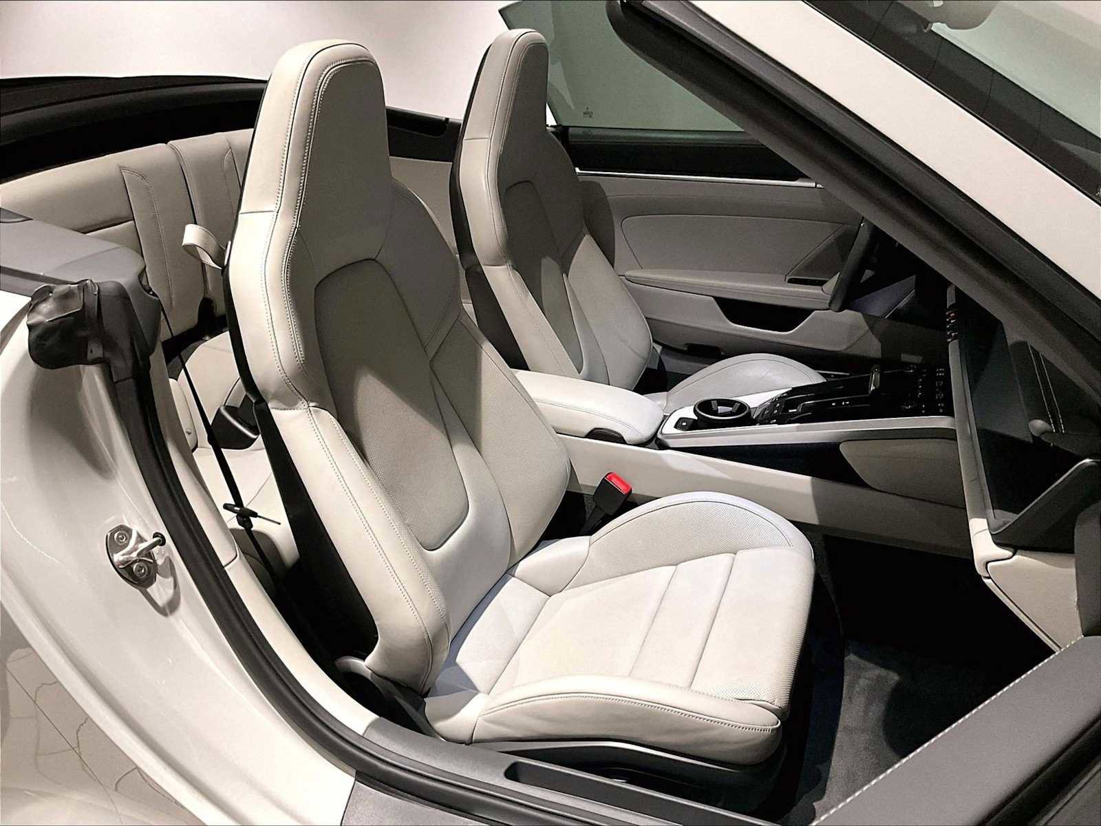 Used 2021 Porsche 911 Carrera S image 22