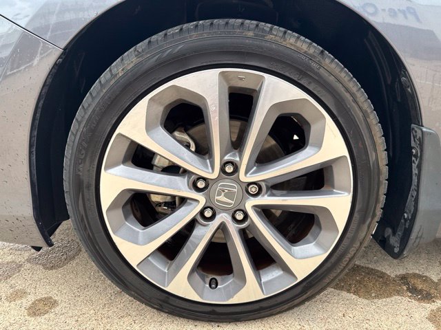 Used 2015 Honda Accord Sport image 6