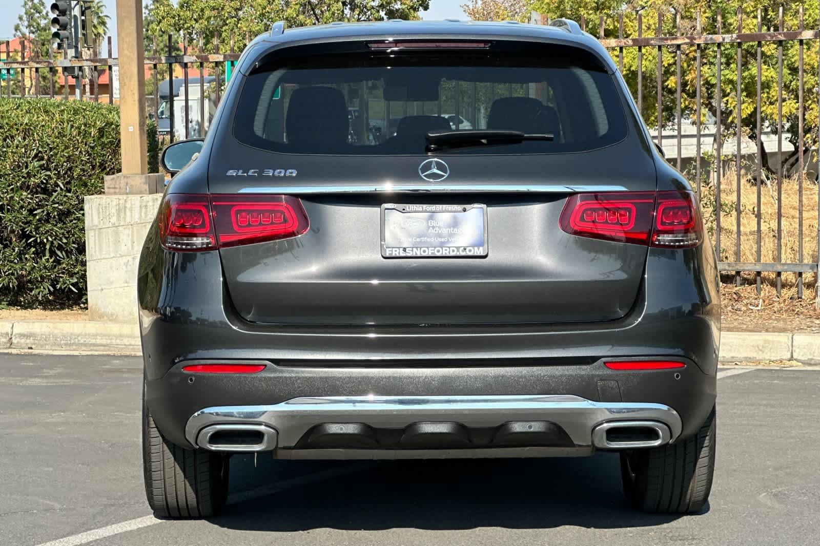 Used 2022 Mercedes-Benz GLC 300 image 8