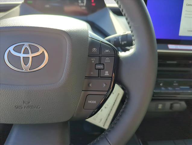 Certified 2026 Toyota Prius XLE FWD image 17