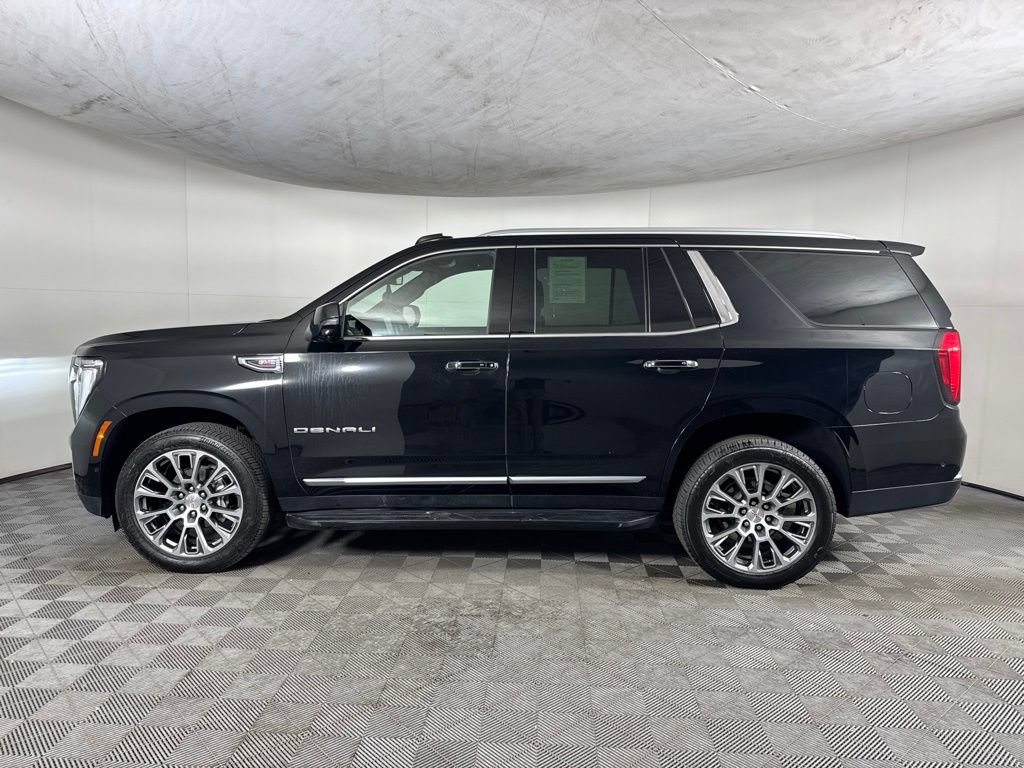 Certified 2025 GMC Yukon Denali AWD/4WD image 9