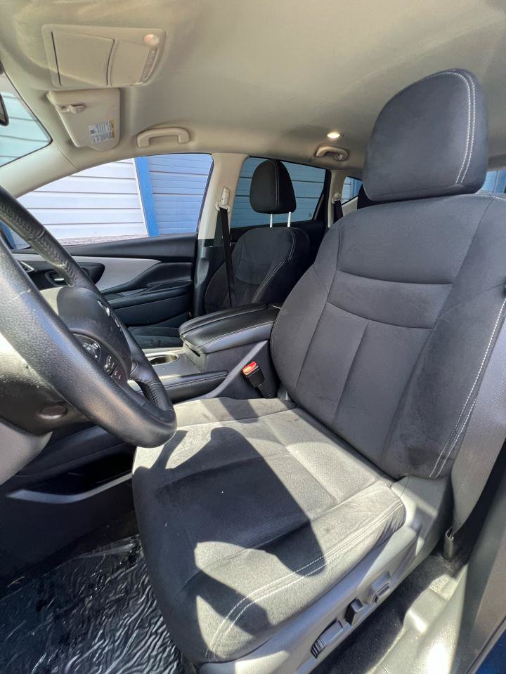 Used 2021 Nissan Murano SV AWD/4WD image 12
