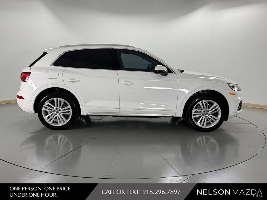 Used 2018 Audi Q5 2.0T Premium Plus w/ Premium Plus Package AWD/4WD image 5
