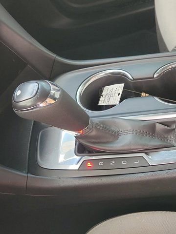 Used 2019 Chevrolet Equinox LS image 28