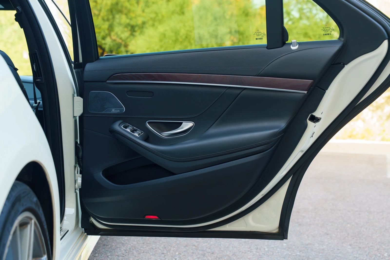 Used 2019 Mercedes-Benz S 450 Sedan image 29