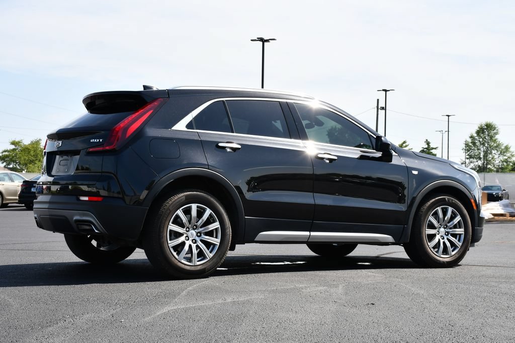 Used 2019 Cadillac XT4 Premium Luxury w/ Cold Weather Package AWD/4WD image 7